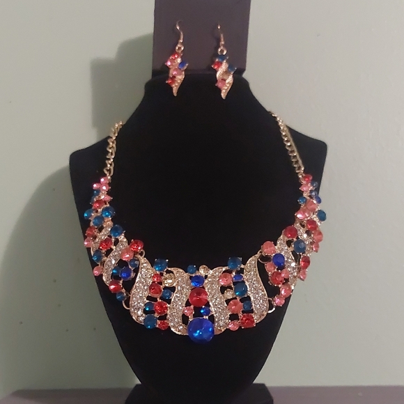 Betsey Johnson Jewelry - Betsey Johnson Multicolor Rhinestone Chunky Bib Necklace And Matching Earrings